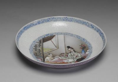 图片[2]-Dish with “Mother Tutoring Her Child” motif in falangcai painted enamels, Qianlong reign (1736-1795), Qing dynasty-China Archive